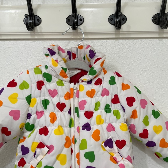 Baby Girls size 6-12 Month Rainbow Heart Puffer Jacket - Picture 2 of 6